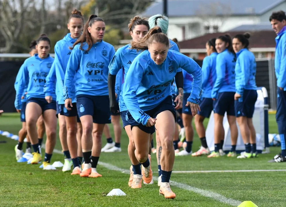 La Selección Femenina continúa trabajando con el foco en el partido ante Suecia
